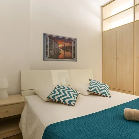 아파트 Corso House